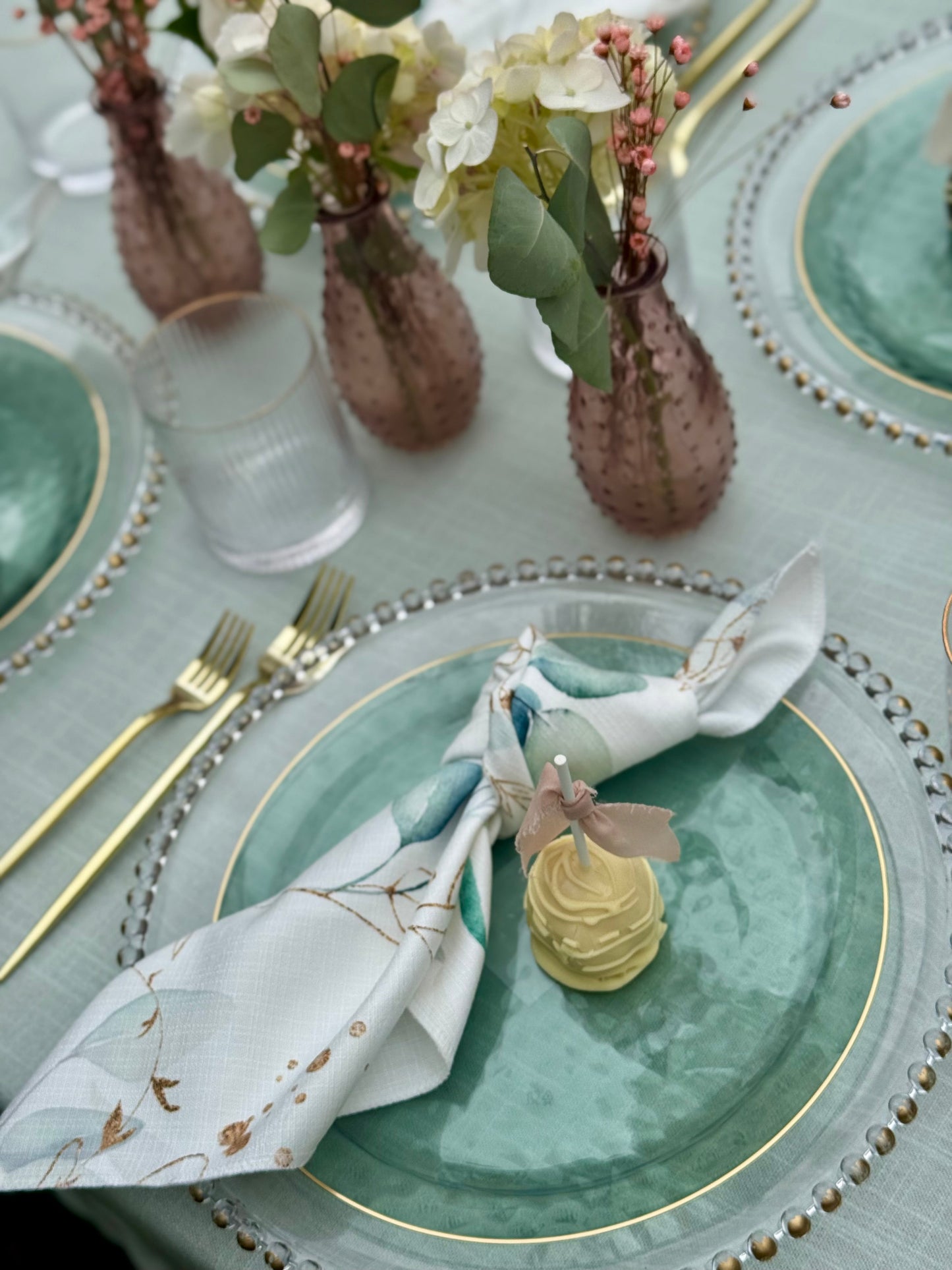 NEW! Eucalyptus Napkins (Pack of 6)