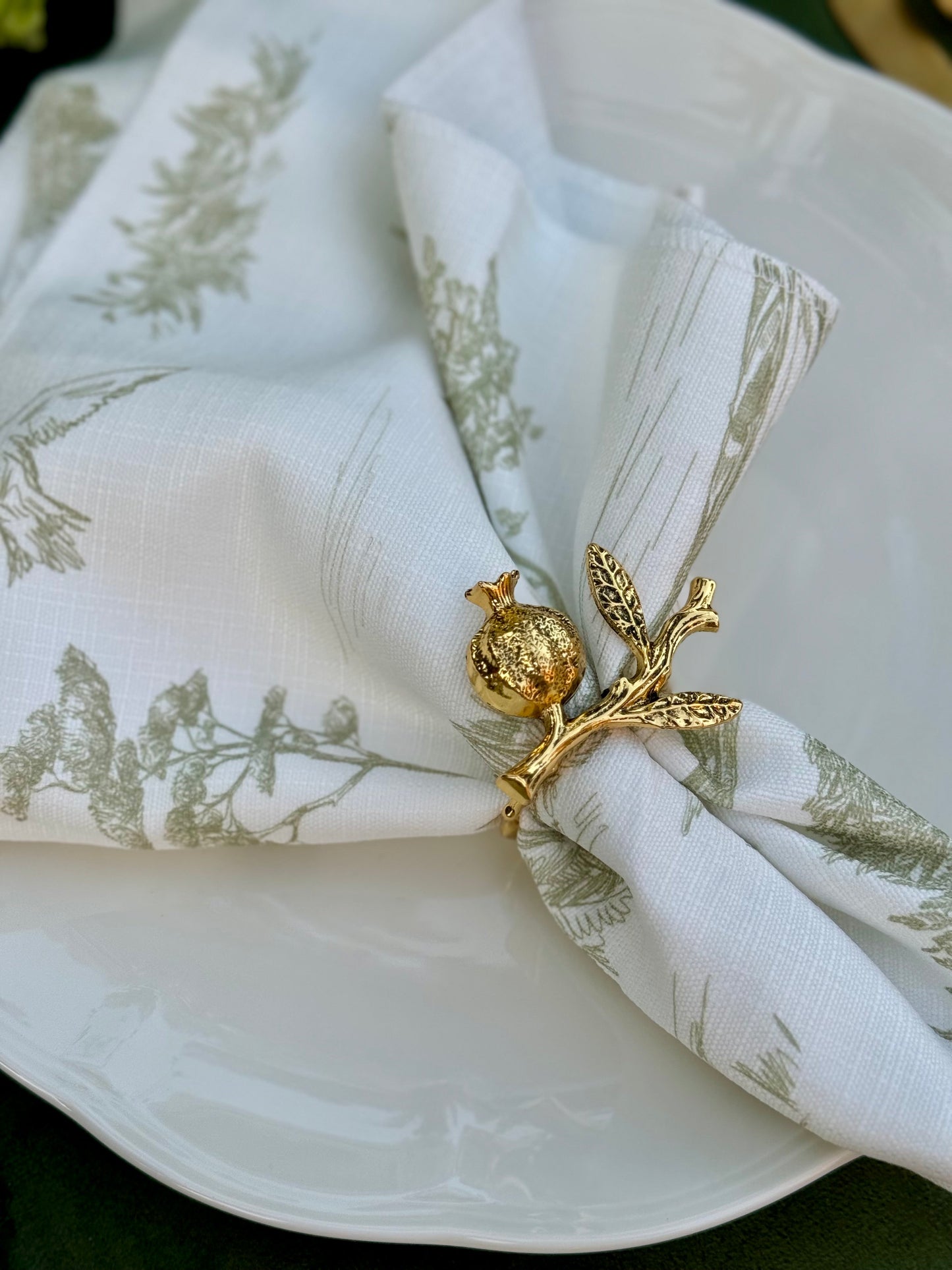 NEW! Gold Pomegranate Ring -set of 6