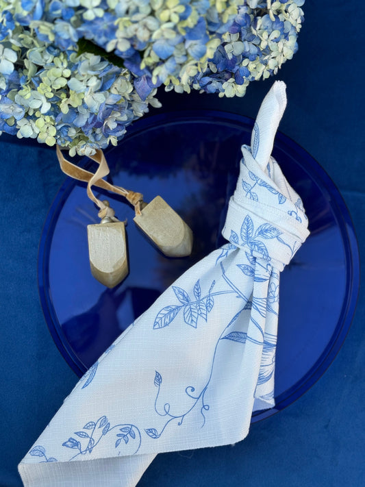 NEW! Blue Victorian Napkin (pack of 6)