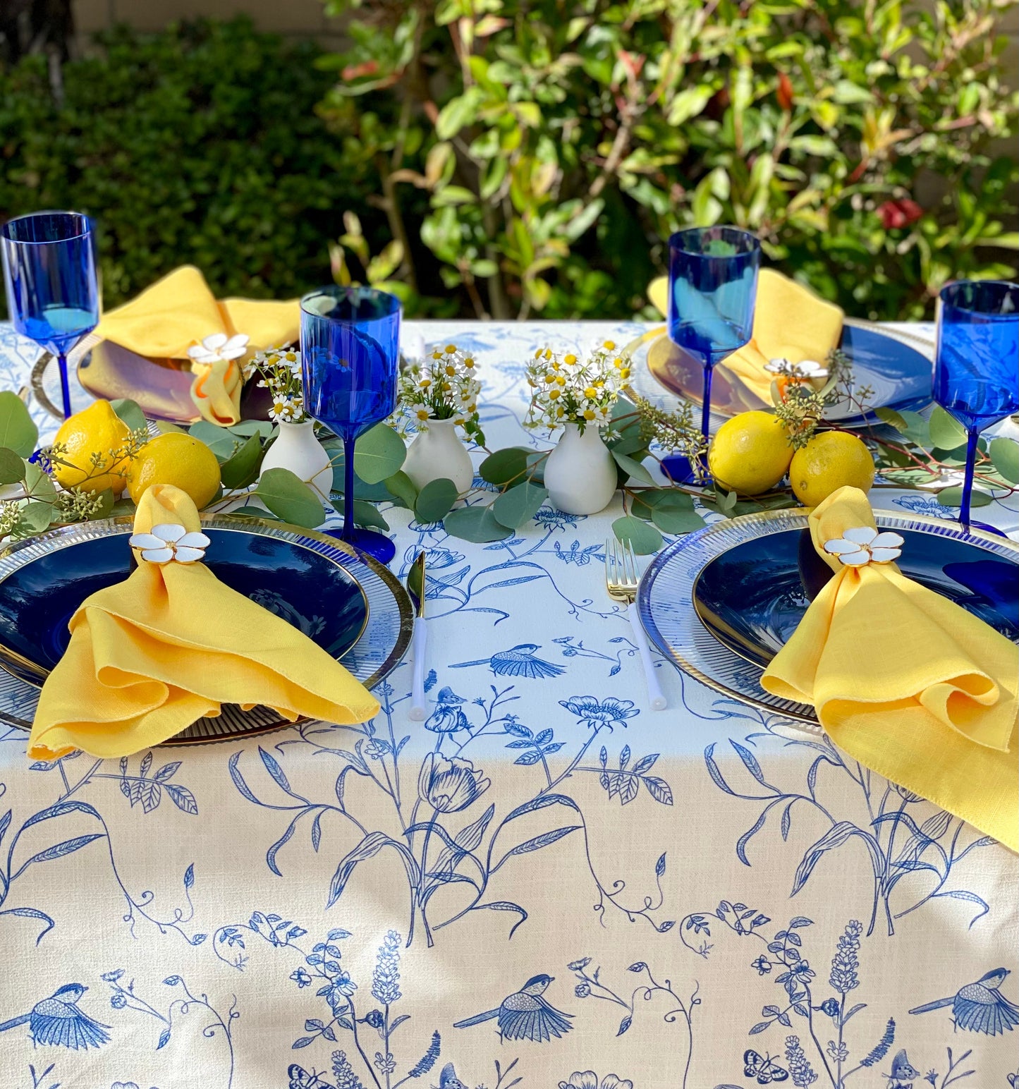 Blue Victorian - Spill Proof