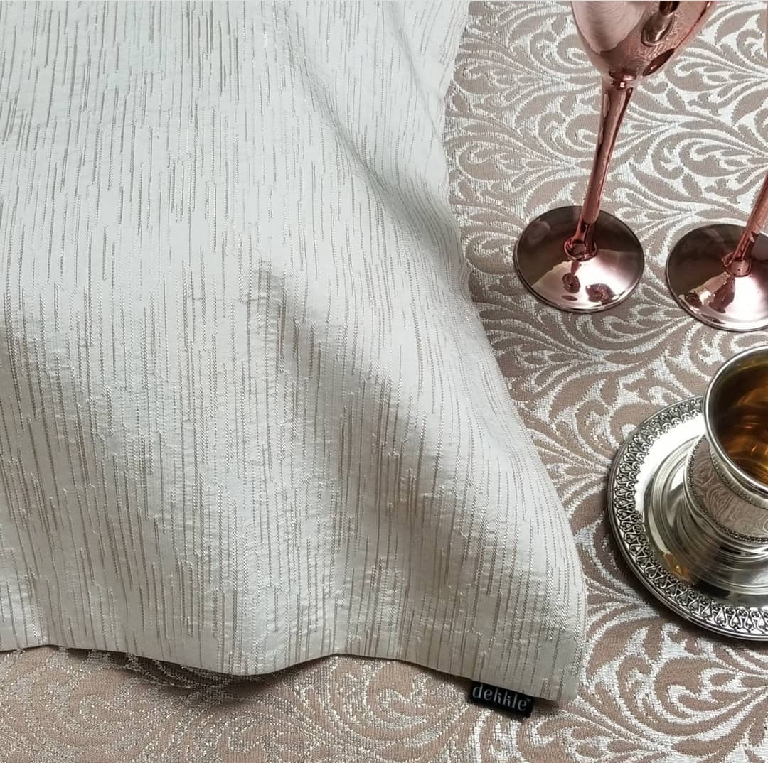 Gold thread - Cream